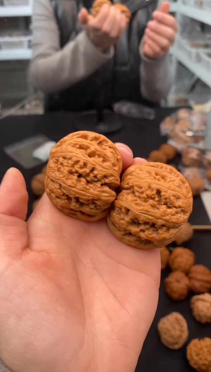 【闪购商品】文玩核桃把件肉球筋42-t735