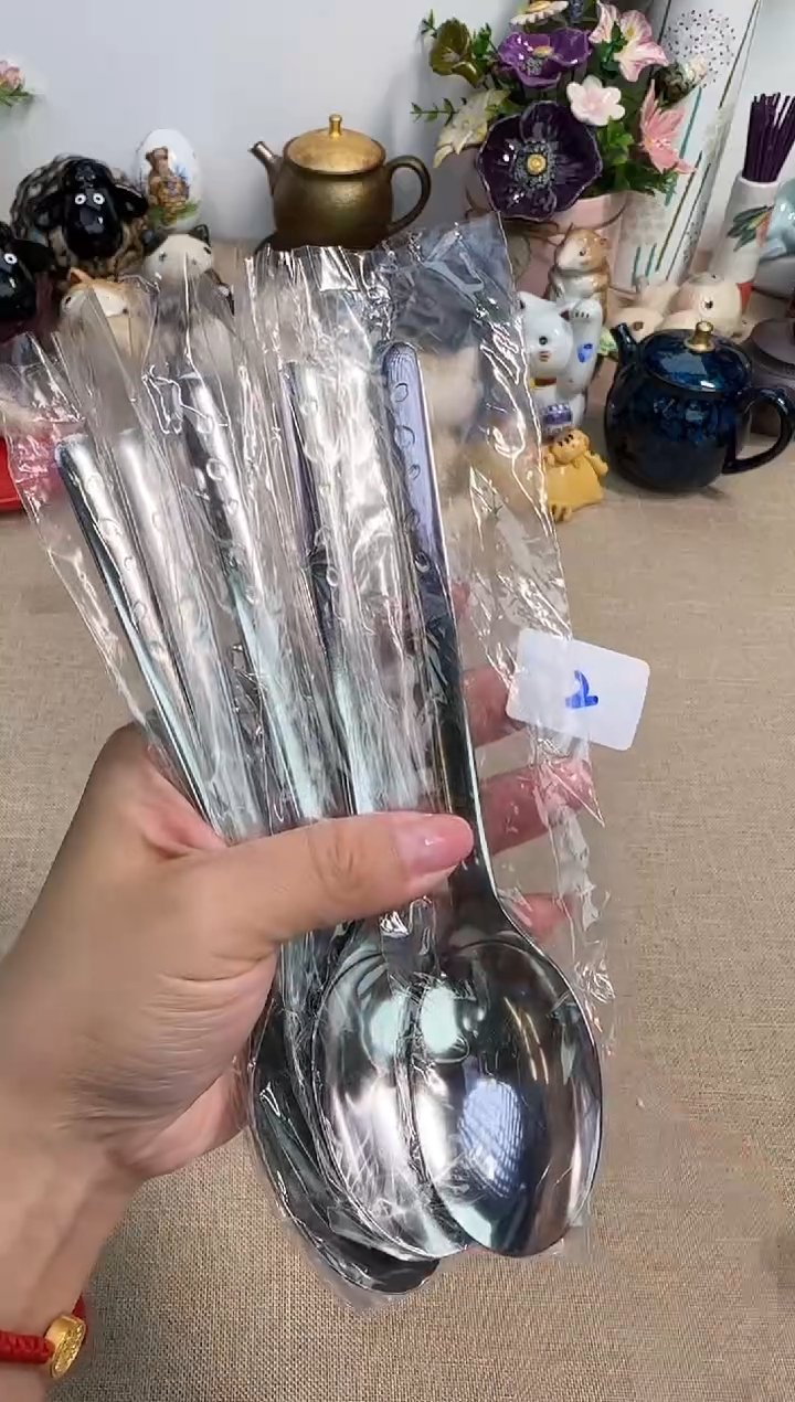 瓷片千代 辰辰家的瓷器真好看