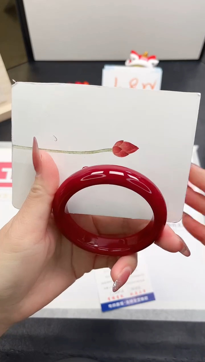 【闪购商品】石英质玉手镯未镶嵌104-56