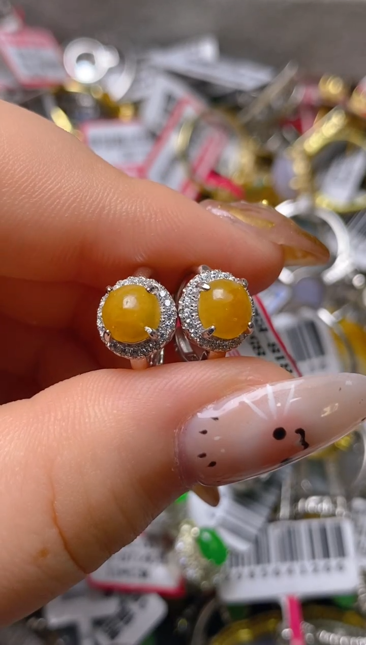 银S925镶嵌戒指翡翠百内无证书