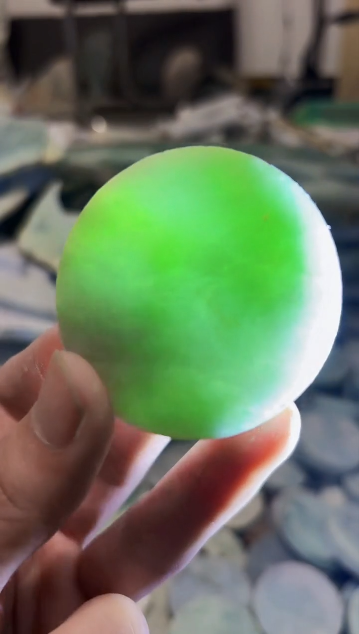 【闪购商品】翡翠颈饰未镶嵌A货白文1337