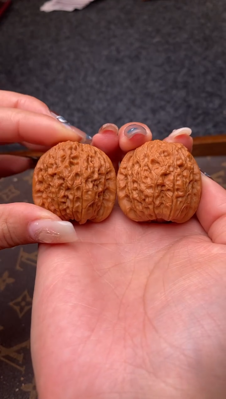 把件文玩核桃B190号38尺血麒麟