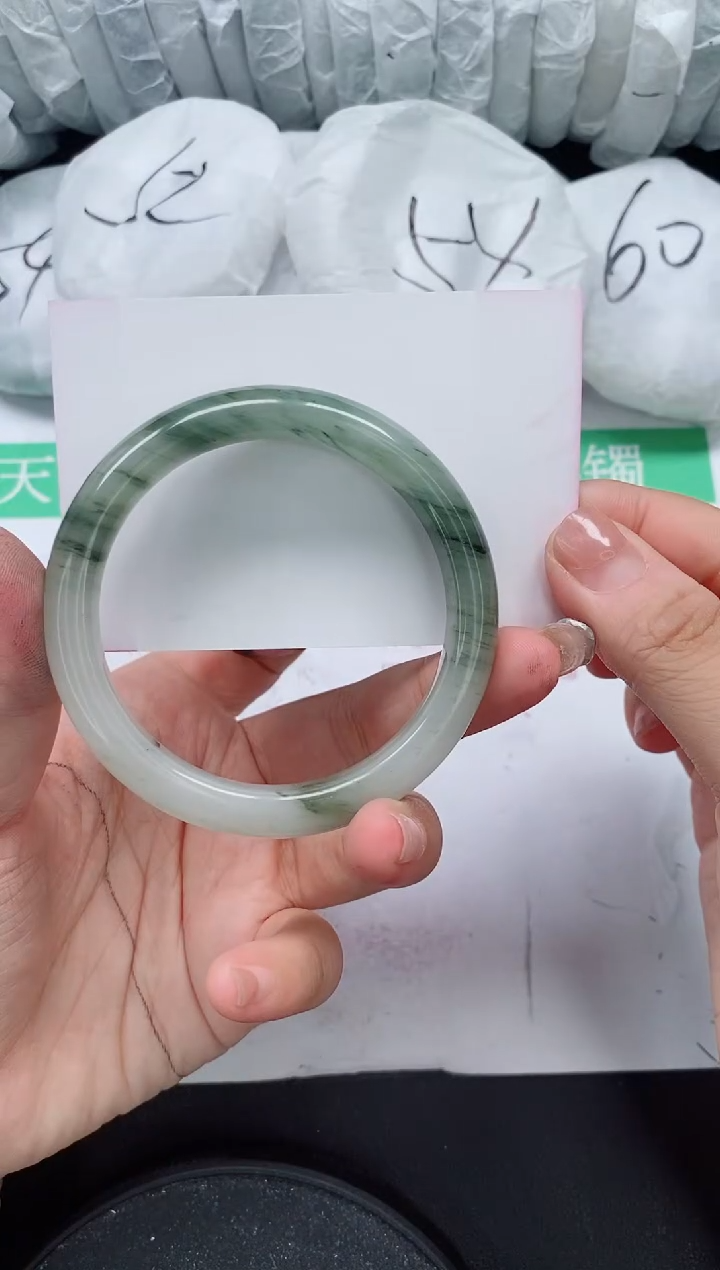 未镶嵌手镯石英质玉269/57-58