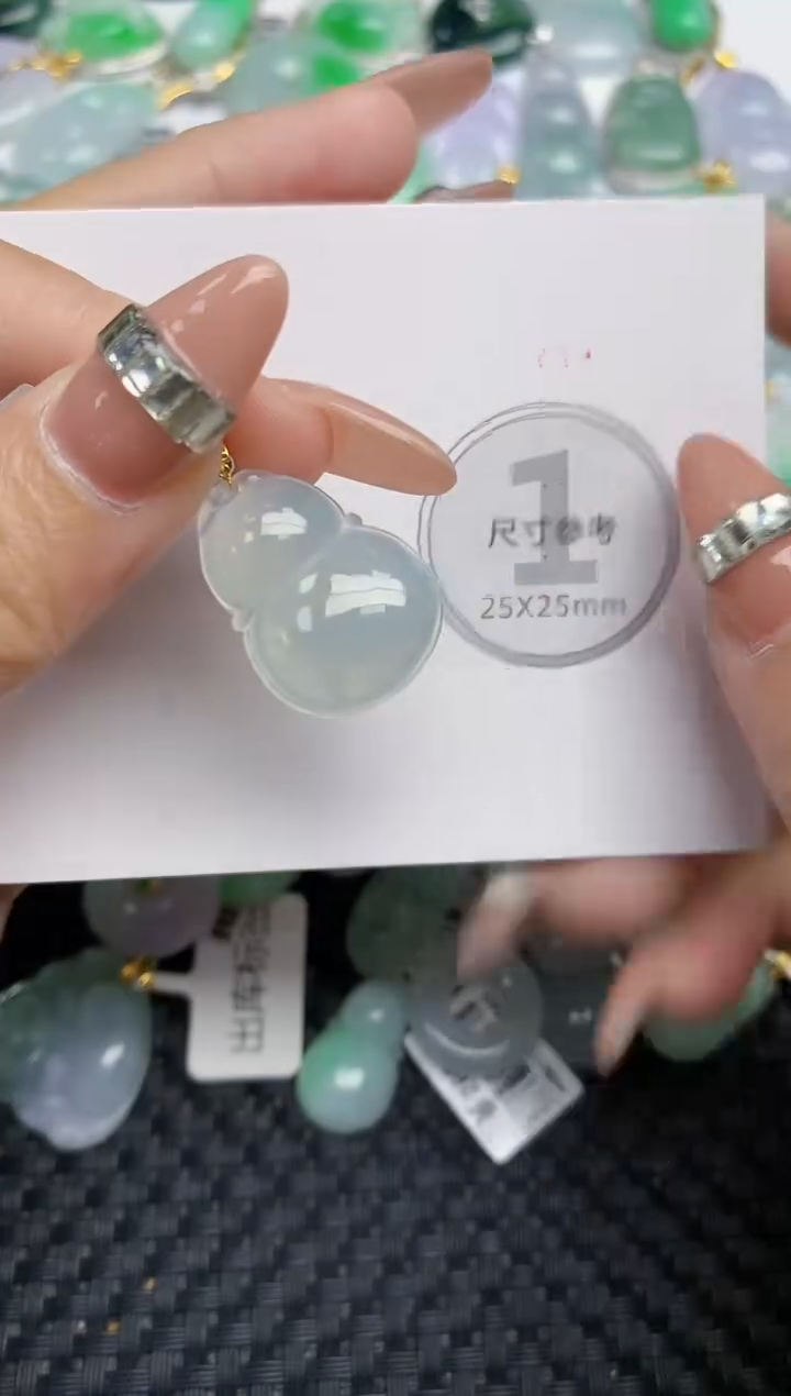 颈饰18K金镶嵌翡翠天然缅甸A货翡翠百元以上9元证书费自理