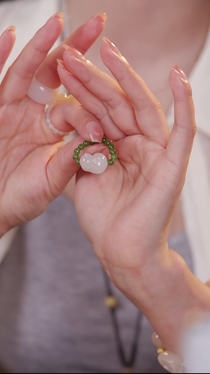 和田玉戒指未镶嵌白玉猫猫戒