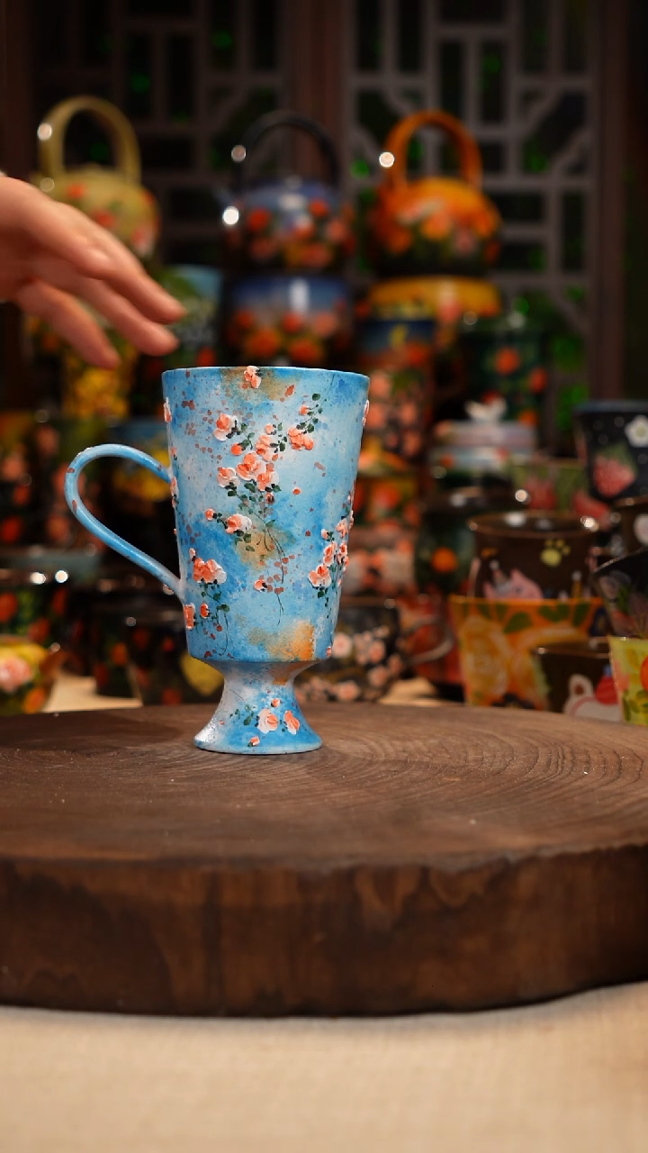 油画  手绘釉下彩