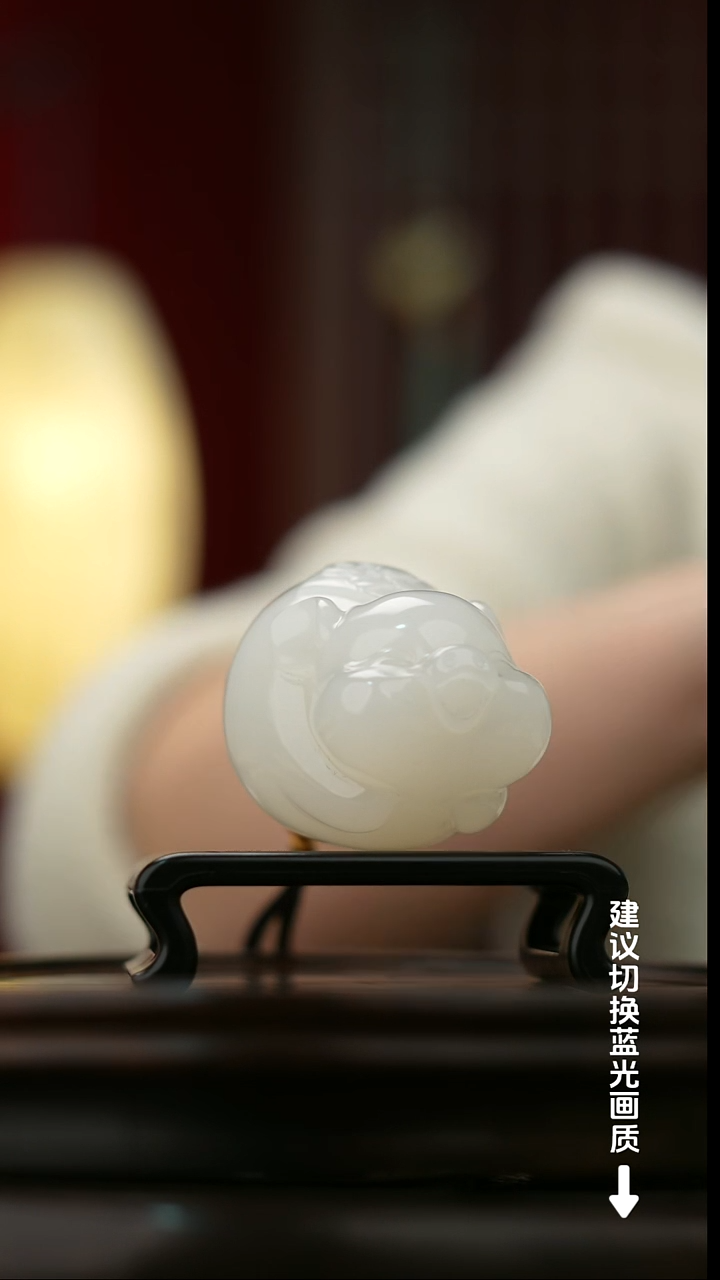 玉【吉祥福猪】天然玉石手把件