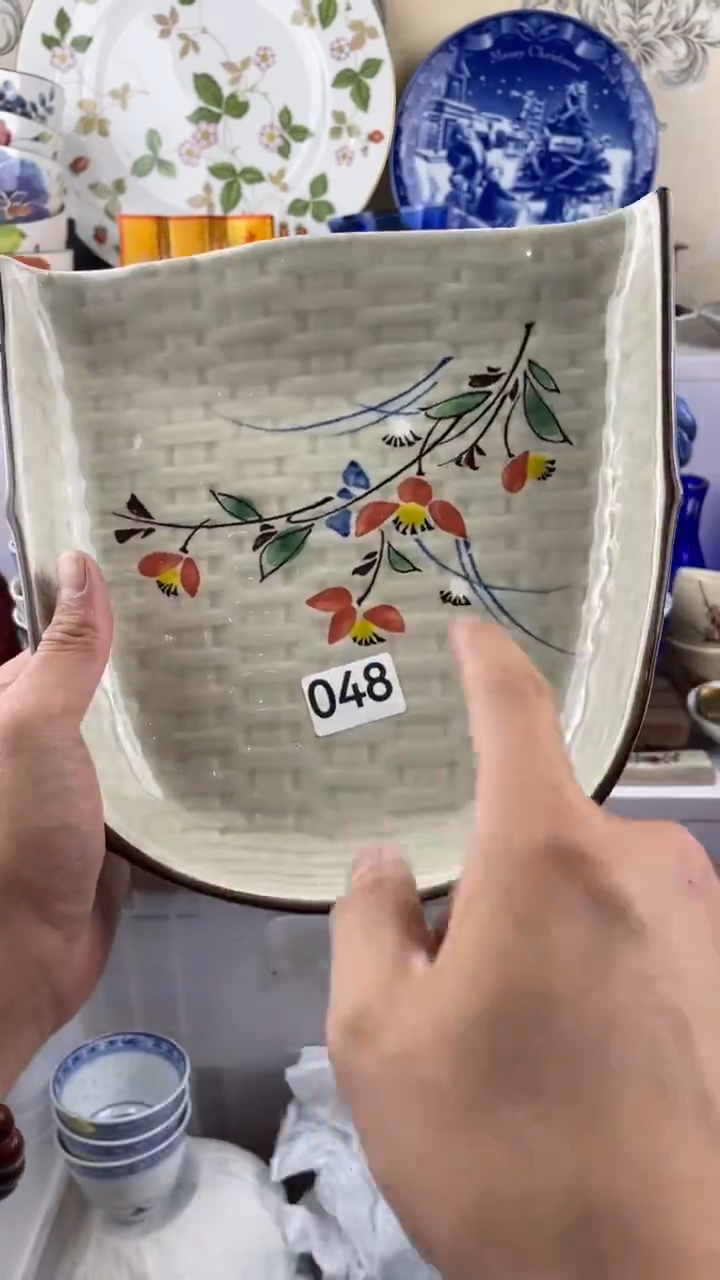 瓷片静****2048满28元包邮谨慎参拍