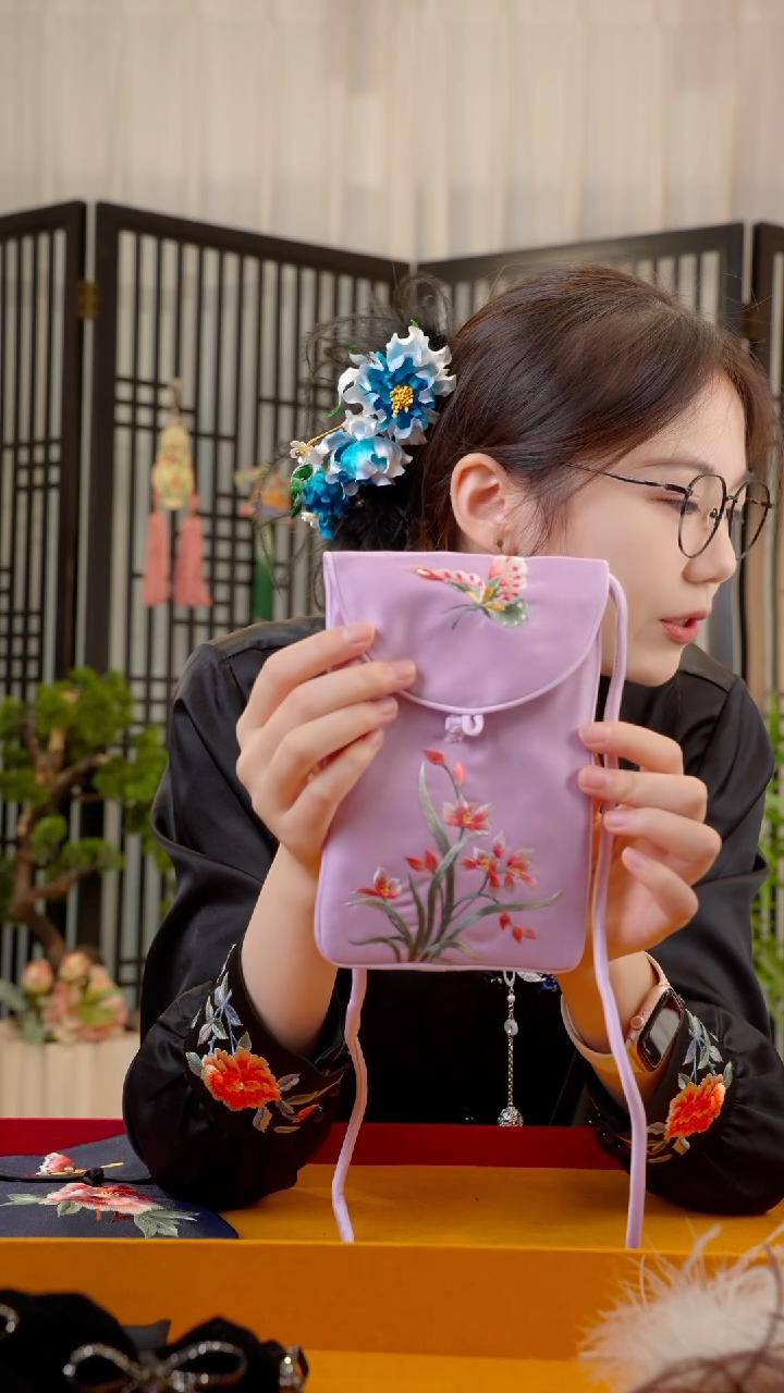 织绣邝*非遗绒花手工饰品