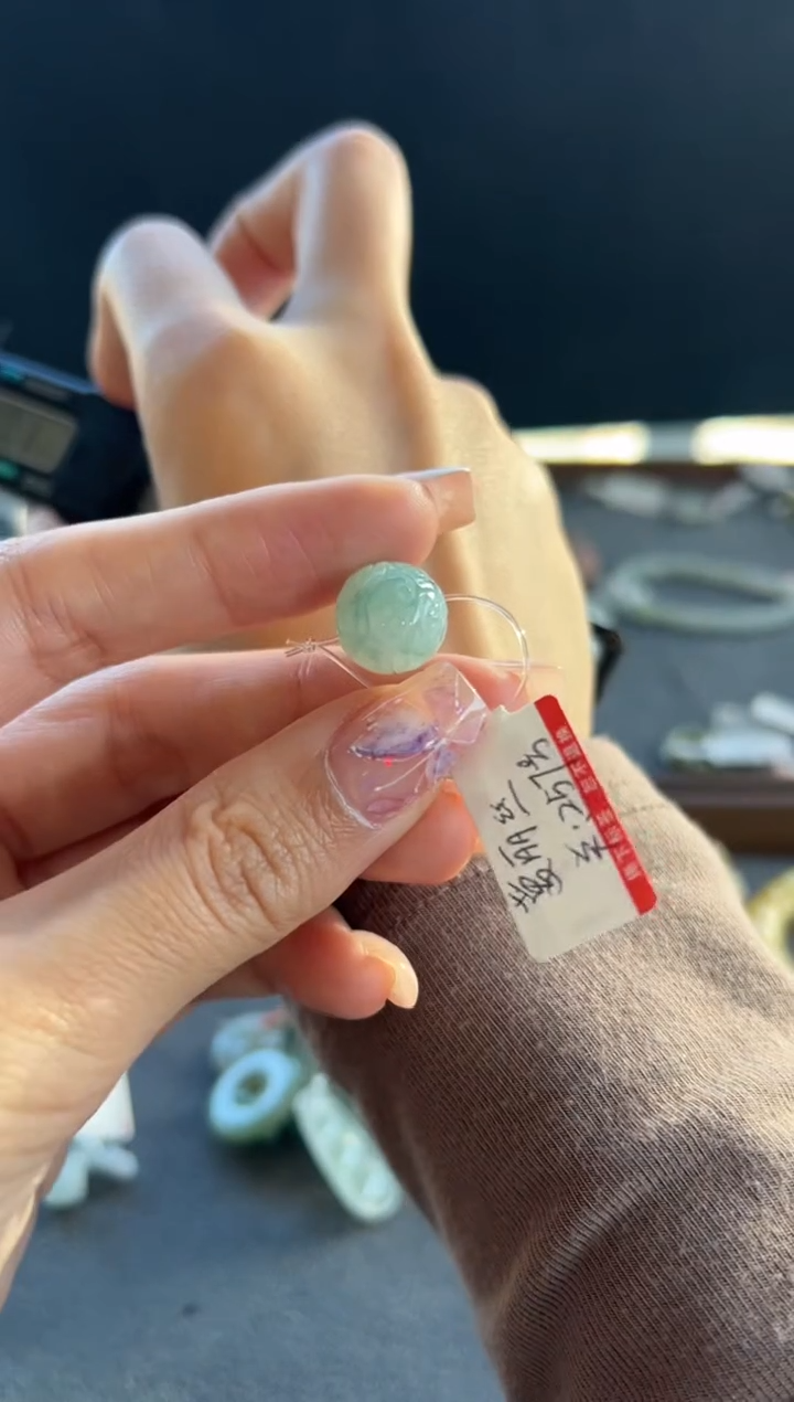 【闪购商品】翡翠吊坠(不含链)未镶嵌257号