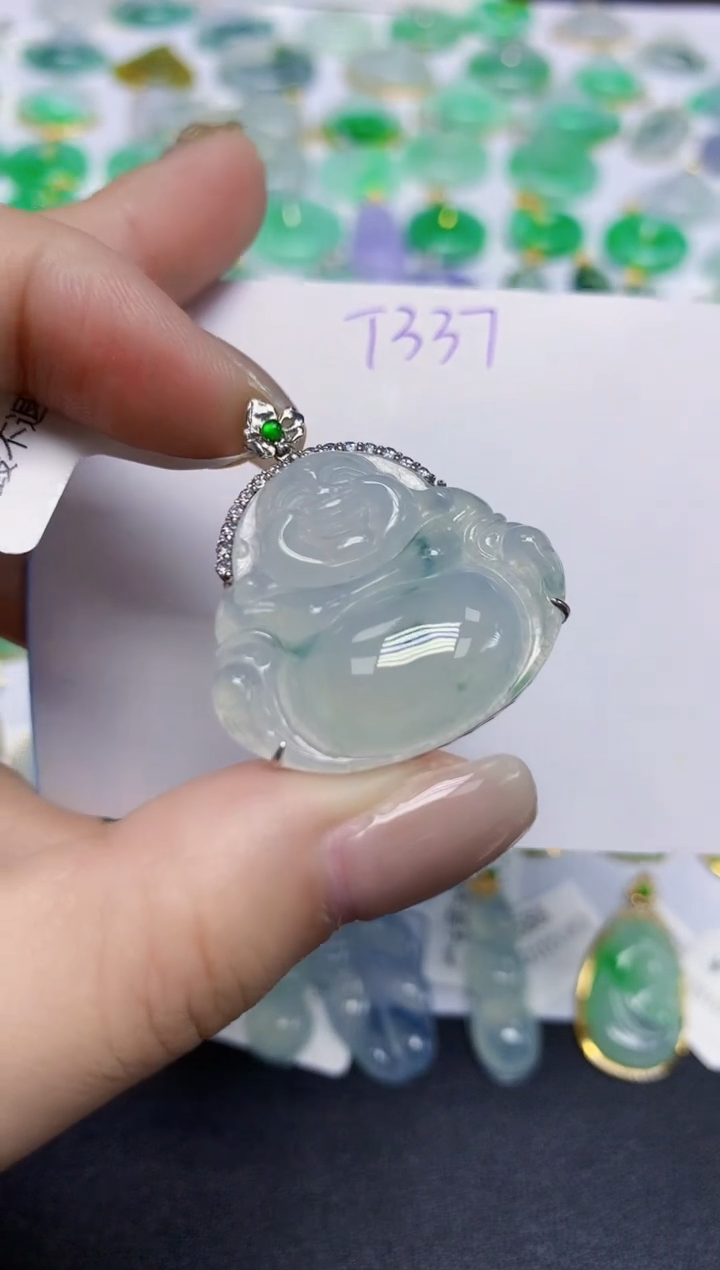 颈饰18K金镶嵌翡翠天然缅甸翡翠A货翡翠百元以上9元证书费自理