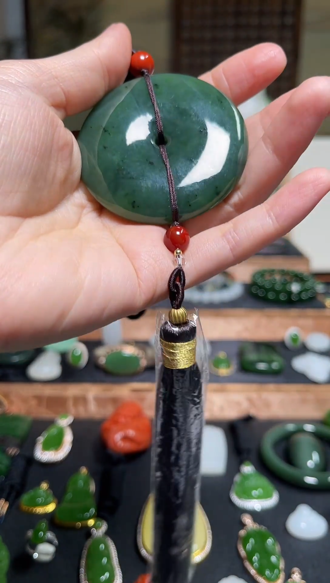 颈饰未镶嵌和田玉大平安扣流苏款