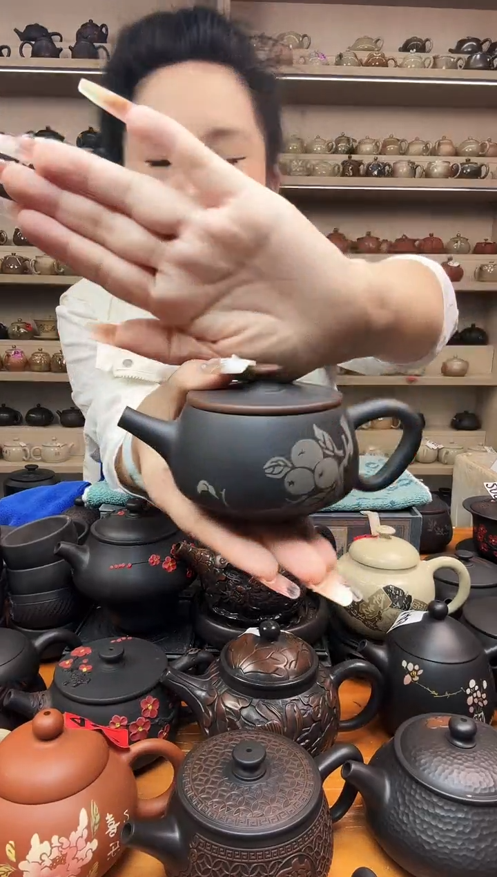 壶瑕疵无礼盒 水墨汉瓦 160 