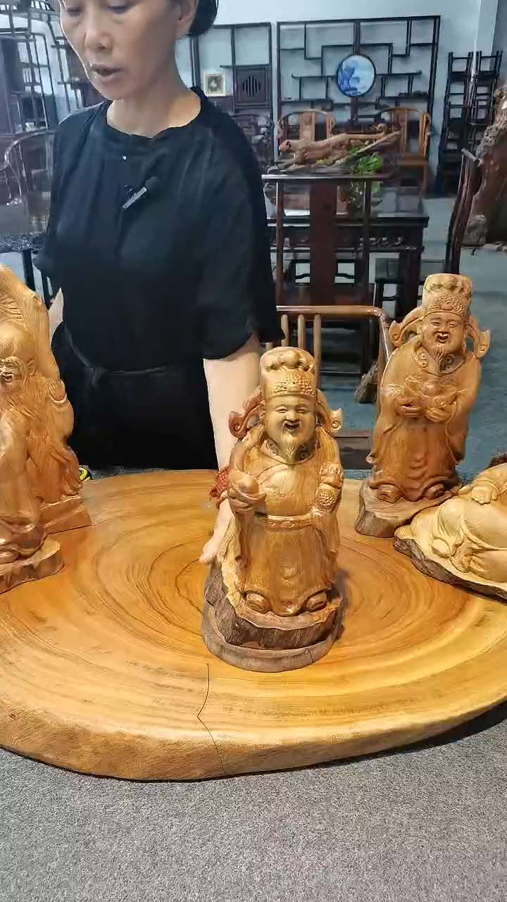 木财神爷摆件，果香味，