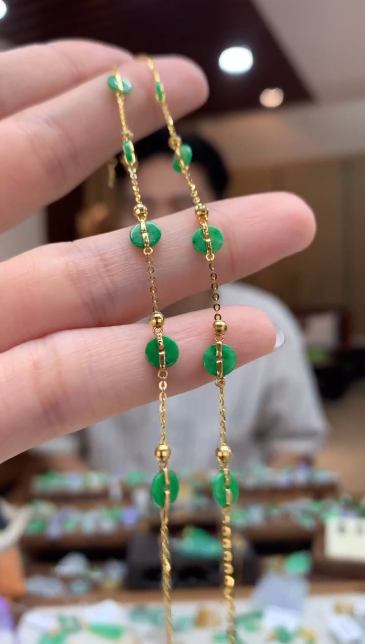 18K金镶嵌手链翡翠手链 多样性发货1件