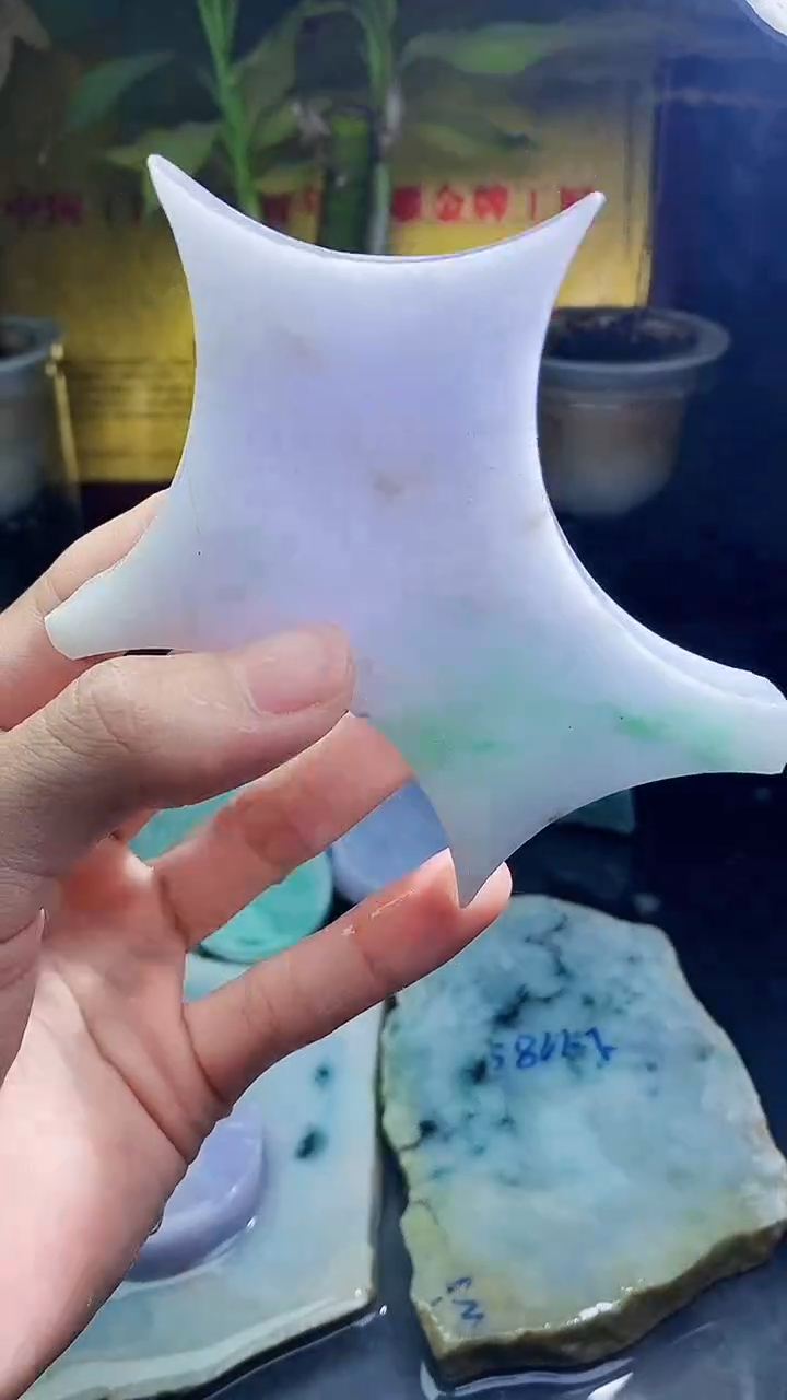 未镶嵌挂件翡翠小雨120