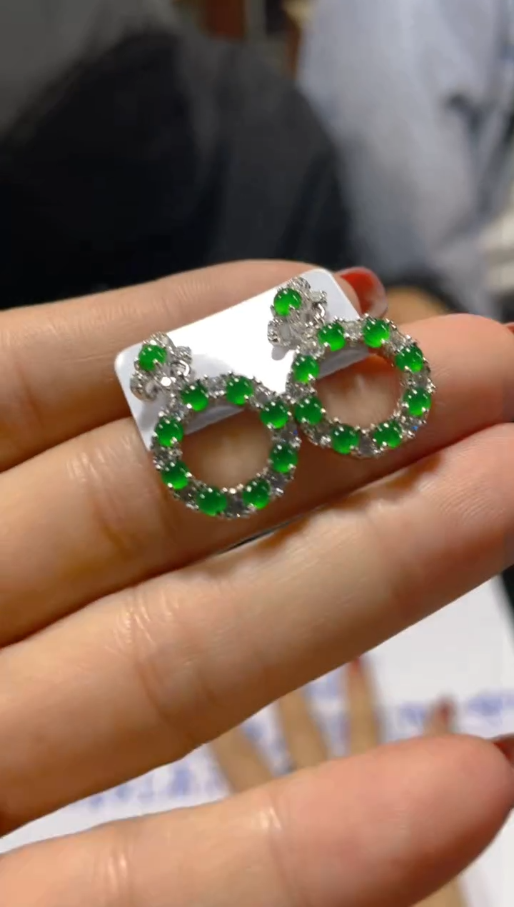 【闪购商品】翡翠颈饰未镶嵌天然A货翡翠多样性发货拍一发一