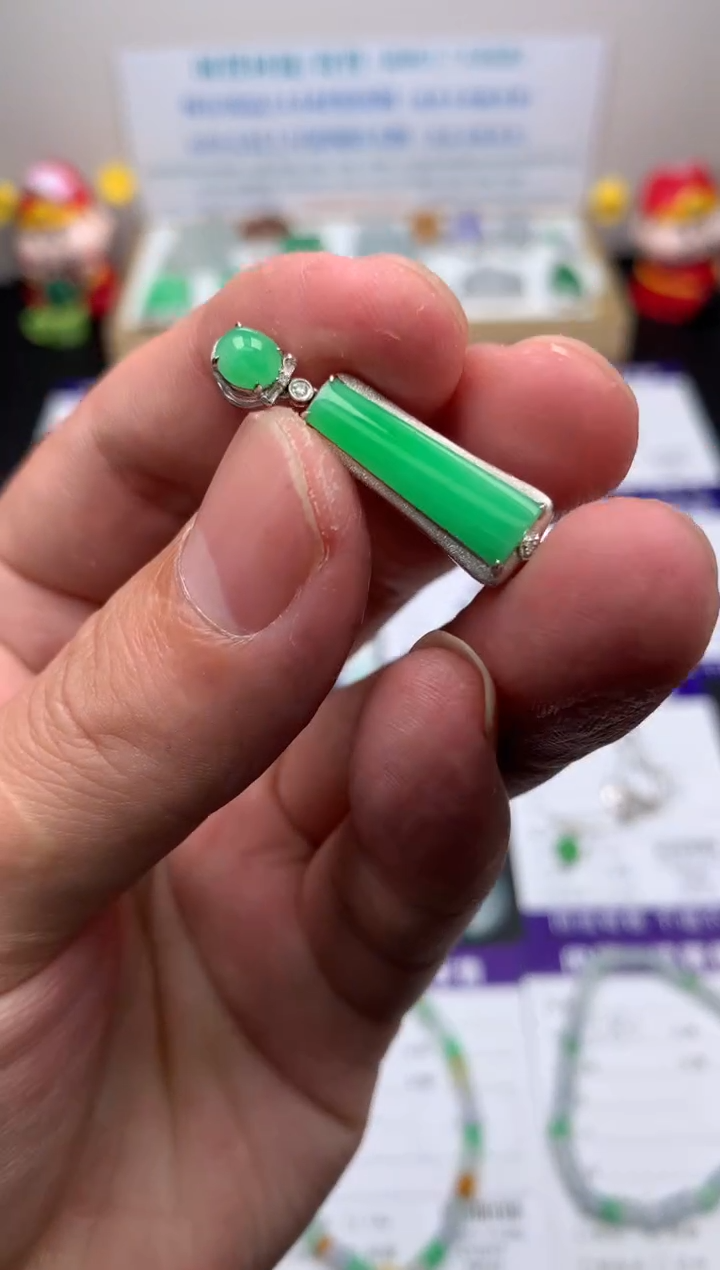 【闪购商品】定制翡翠18K金镶嵌模式推广期24小时鉴赏期