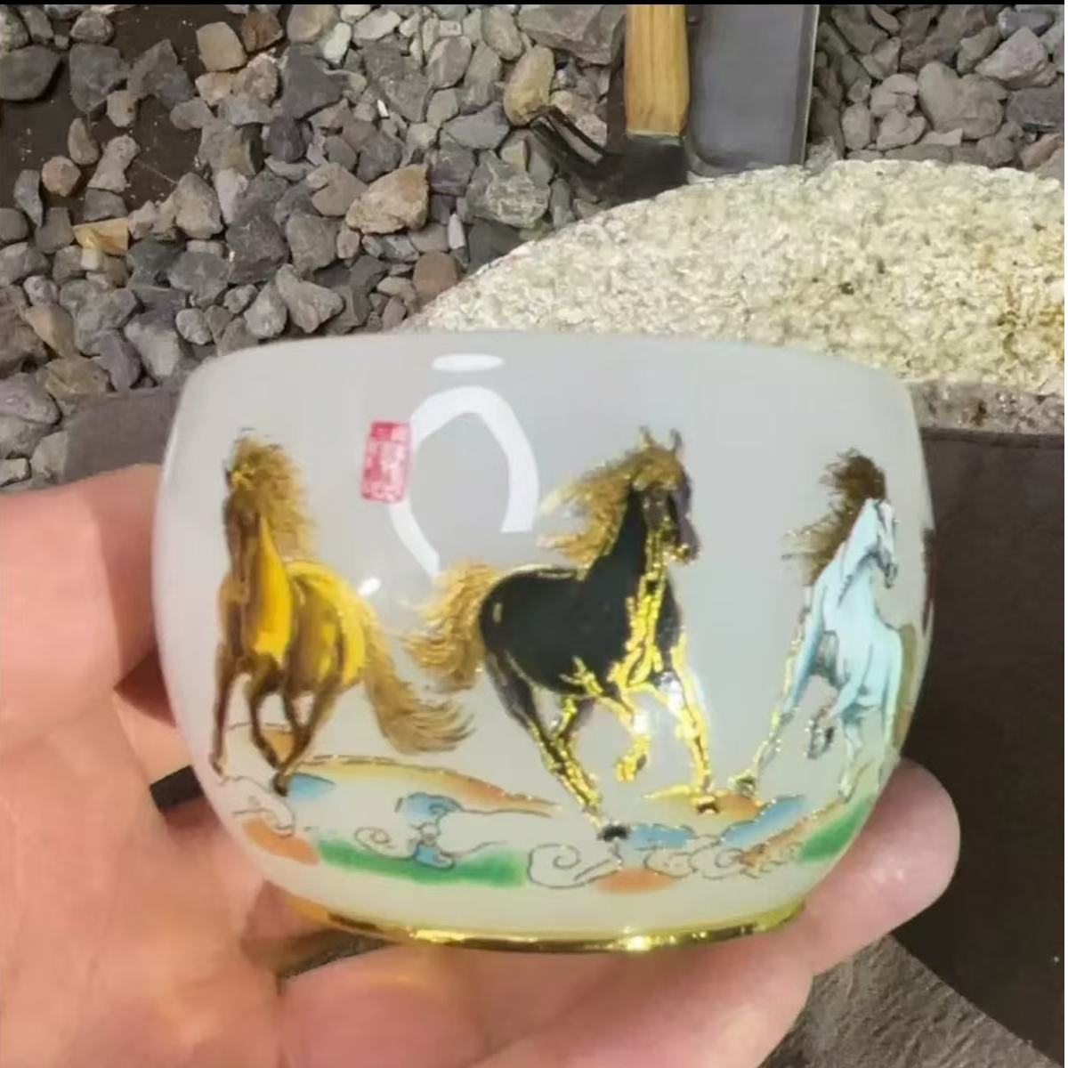 八骏图白琉璃主人杯c