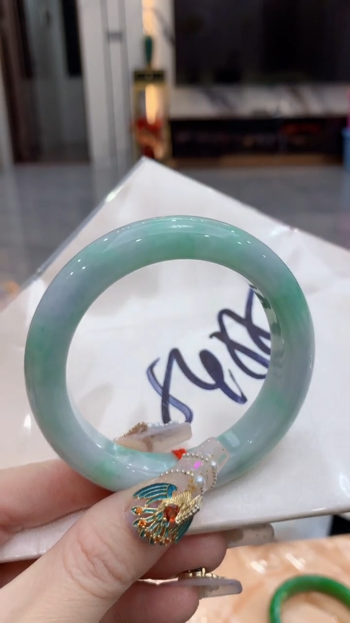 【闪购商品】翡翠手镯未镶嵌0666194363