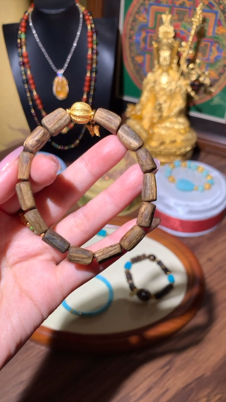 【闪购商品】沉香手把件沉香手串18K