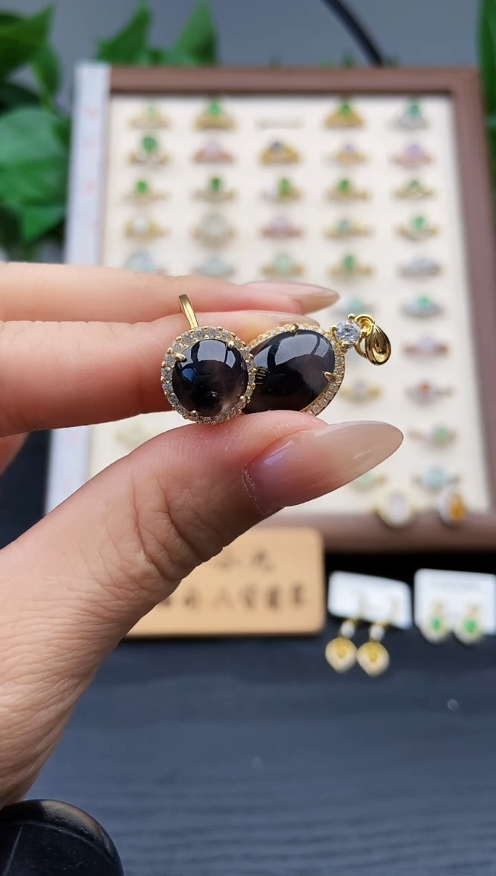 颈饰银S925镶嵌翡翠V****）12