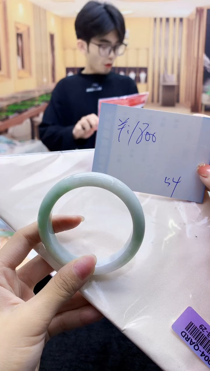 【闪购商品】翡翠手镯未镶嵌    H63-29