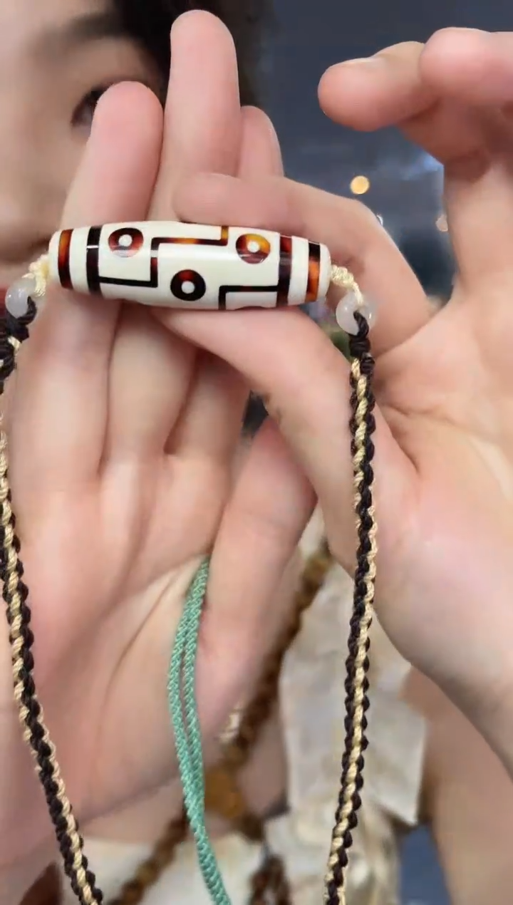 白玉菩提吊坠大天天镶嵌