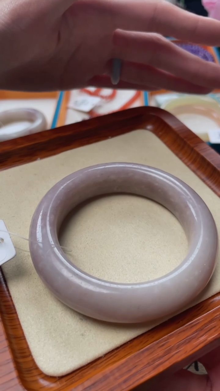 【闪购商品】石英质玉手镯未镶嵌11