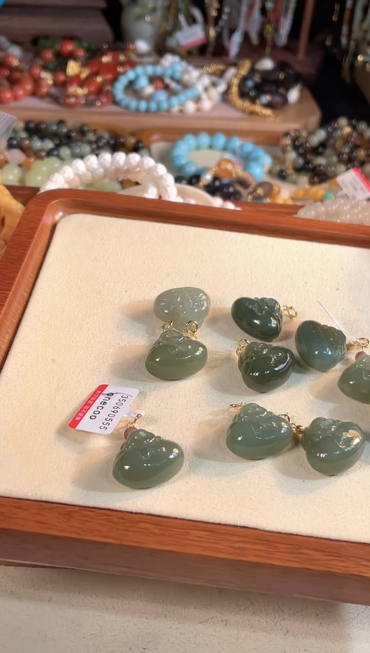 【闪购商品】和田玉吊坠(不含链)银S925镶嵌多样性发货其一