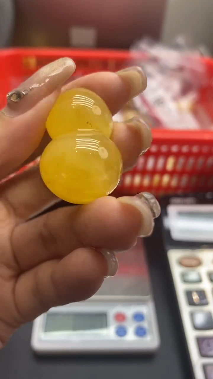 琥珀未镶嵌珠宝奇石1416