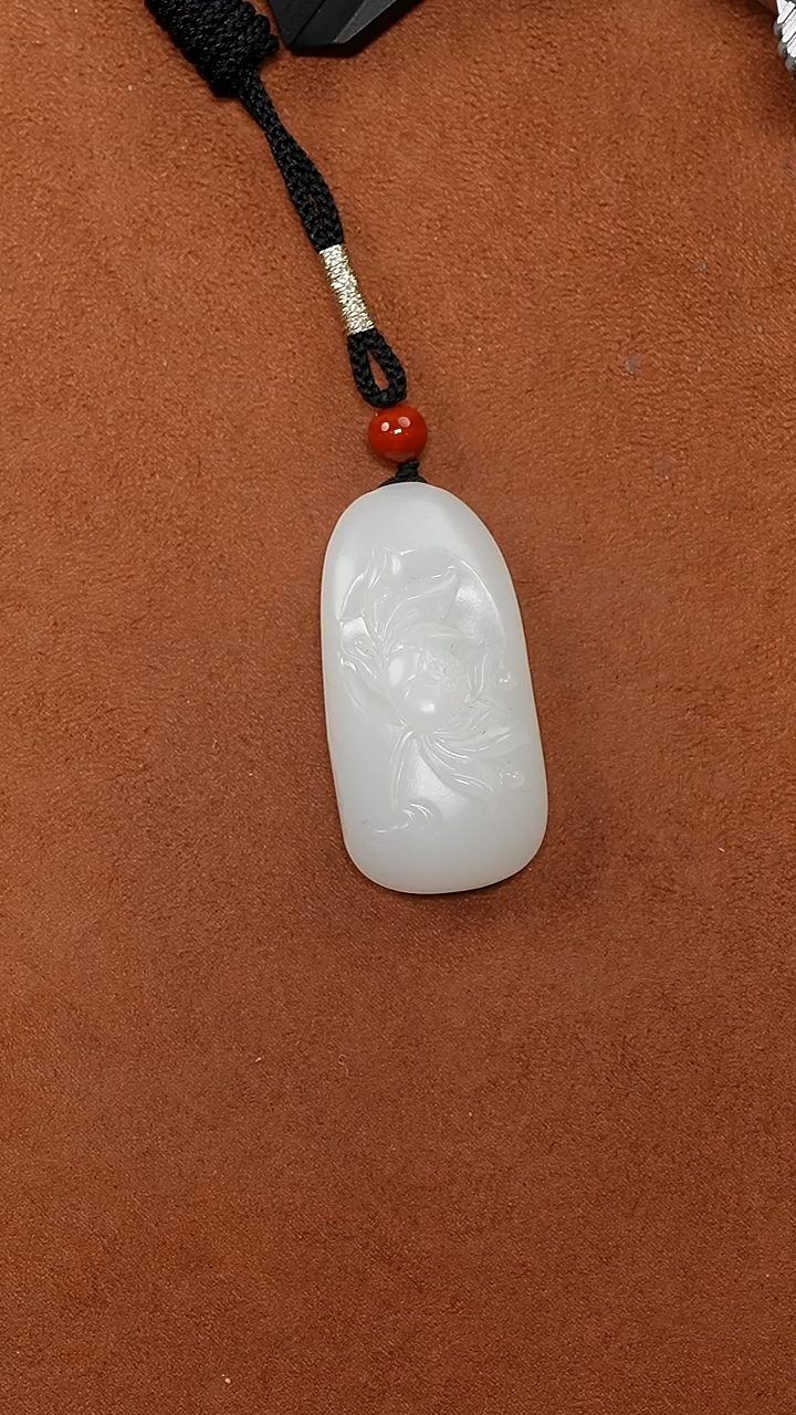 颈饰未镶嵌和田玉0