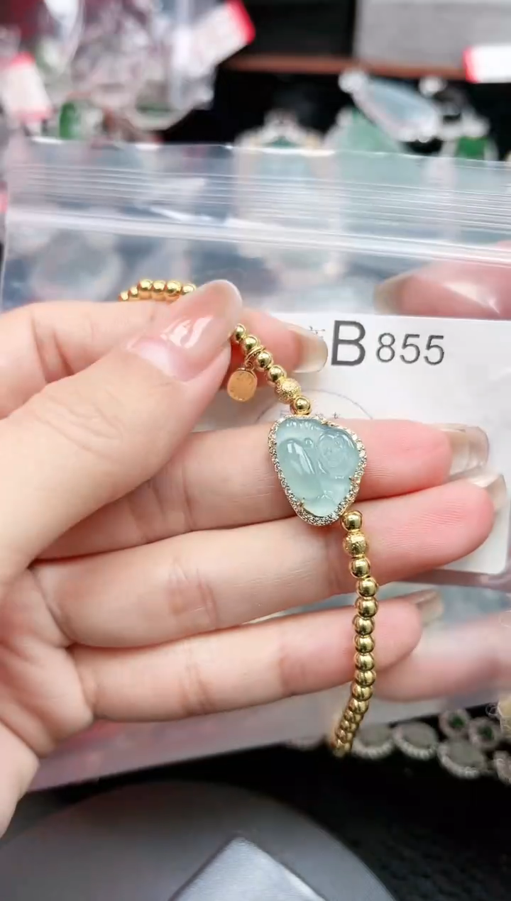 【闪购商品】翡翠颈饰未镶嵌855赠皮绳