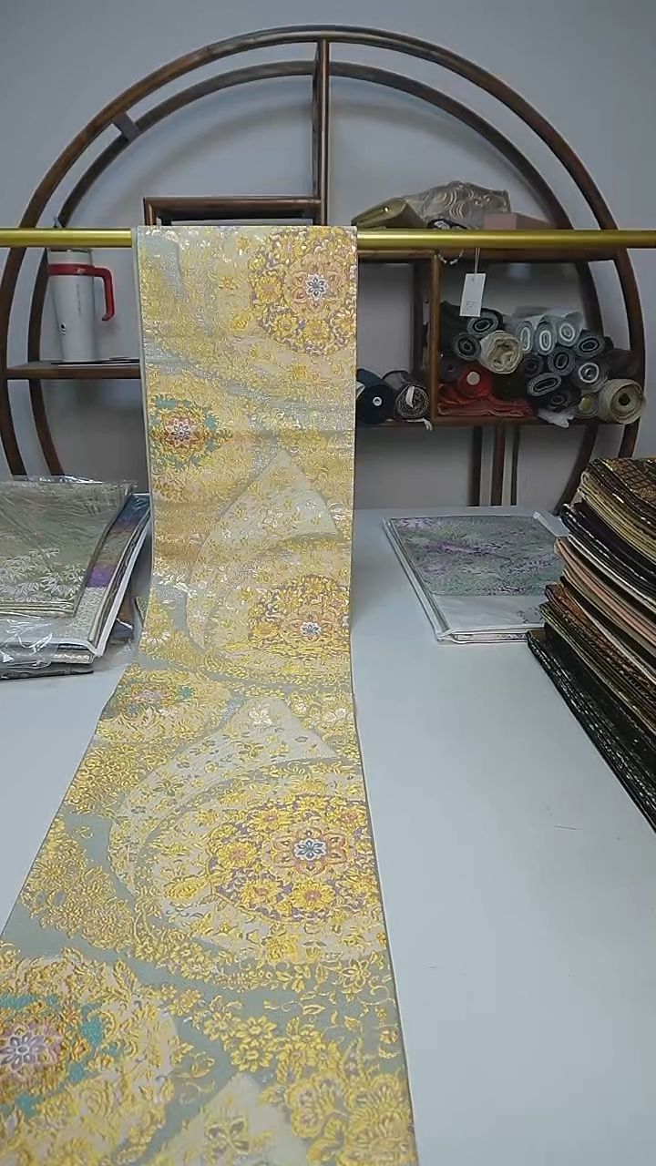 织绣95西阵织六通宝相花