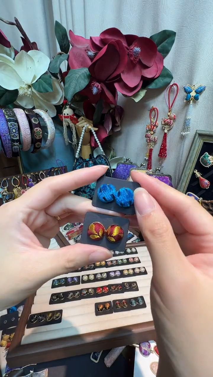 琴【孤品车12,28】漳绒12毫米耳钉