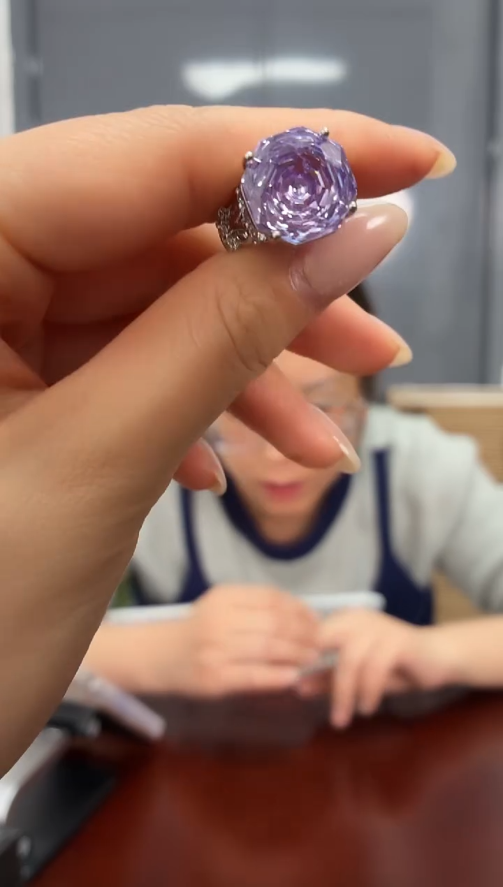 【慧慧甄选】高端轻奢手链多样性发货HF1118S