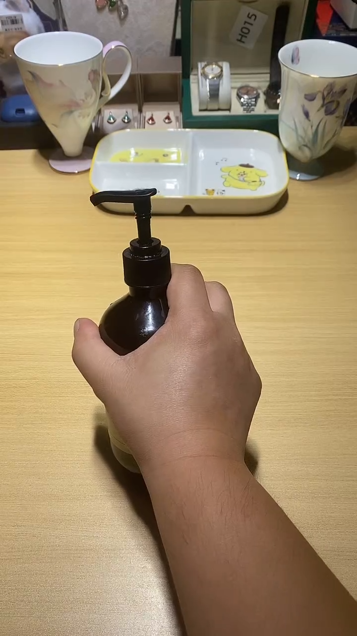 瓷片液生活的本意就是开心@@1