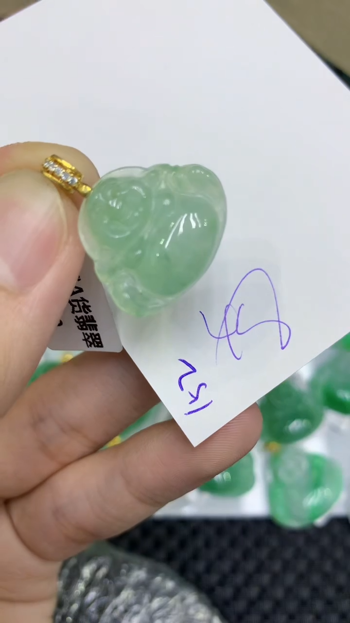 颈饰未镶嵌翡翠缅甸A货翡翠
