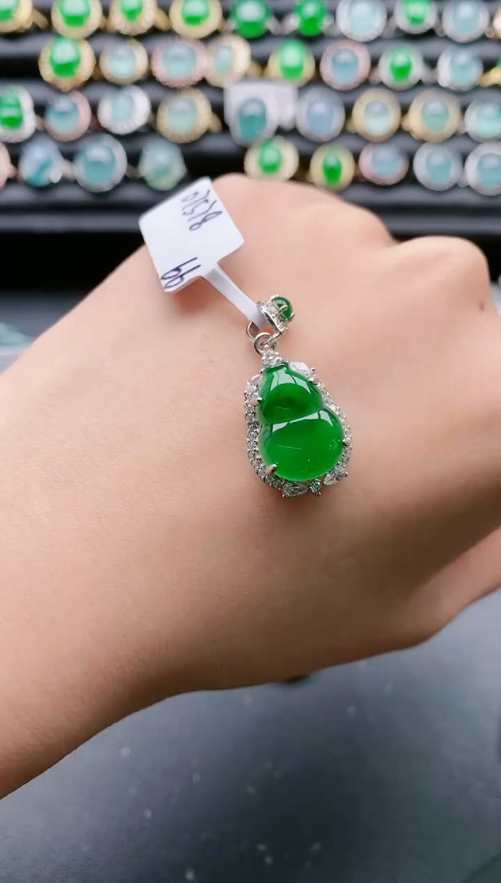 【闪购商品】翡翠戒指银S925镶嵌111111