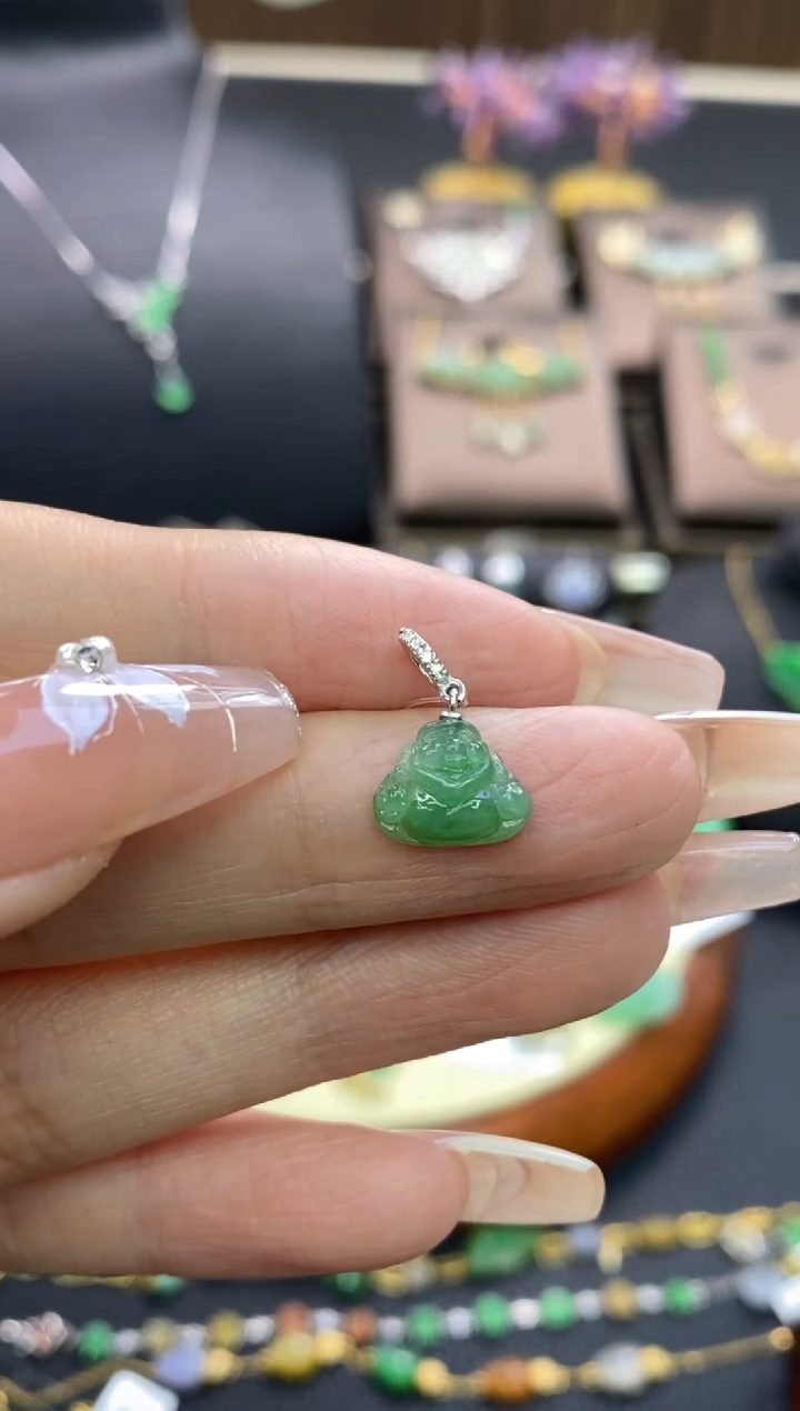 【闪购商品】翡翠颈饰18K金镶嵌净货15894