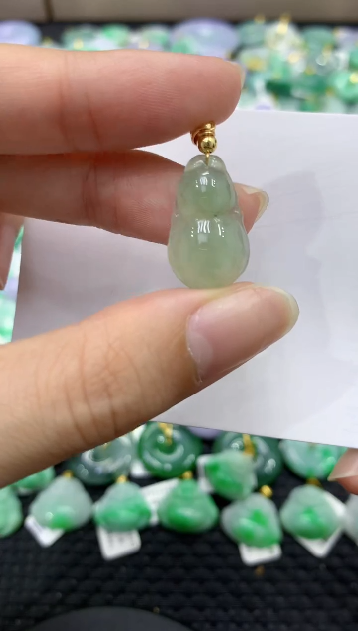 颈饰未镶嵌翡翠天然缅甸翡翠A货