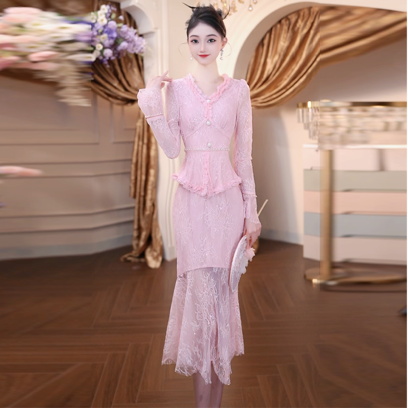 春季女装新款包臀裙时尚气质名媛修身显瘦法式蕾丝鱼尾连衣裙6139