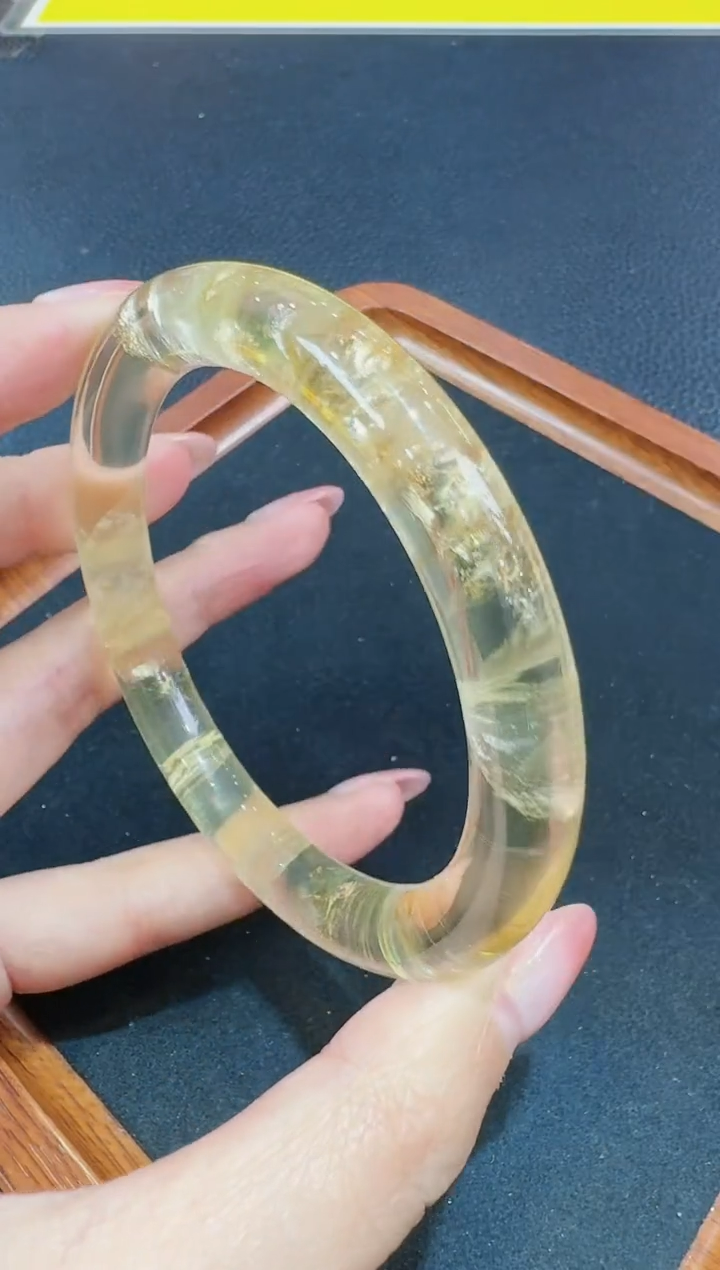 【闪购商品】水晶手镯未镶嵌发一件