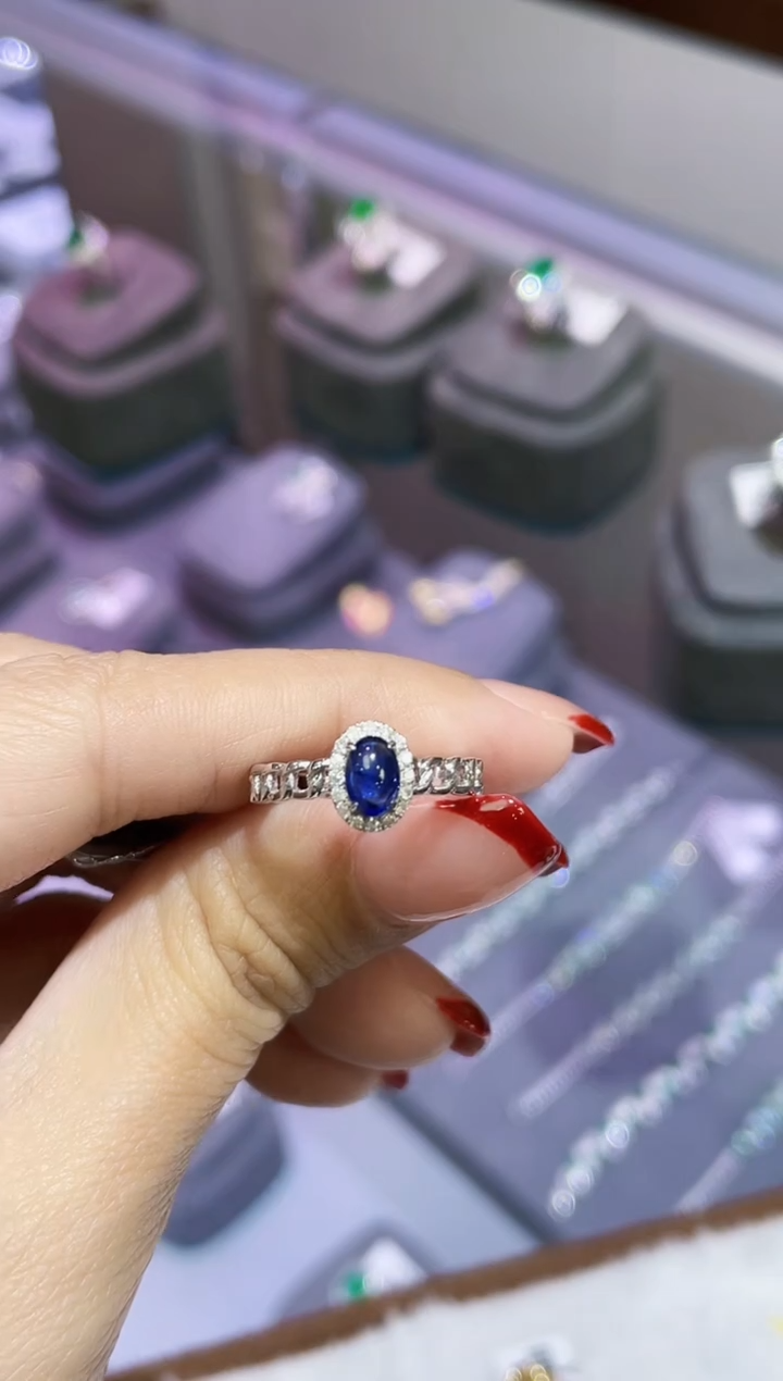 【闪购商品】蓝宝石戒指18K金镶嵌0.68克拉