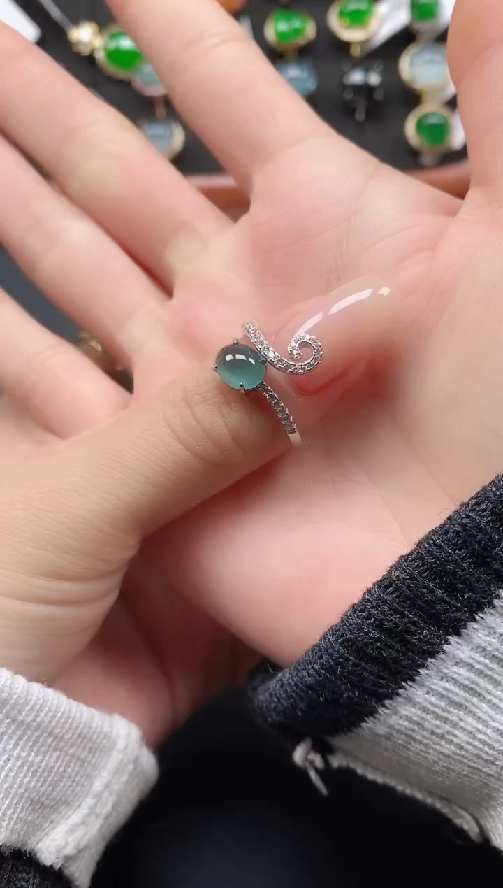 银S925镶嵌戒指翡翠1