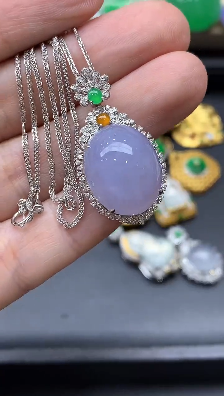 颈饰18K金镶嵌翡翠601-中国好珍宝