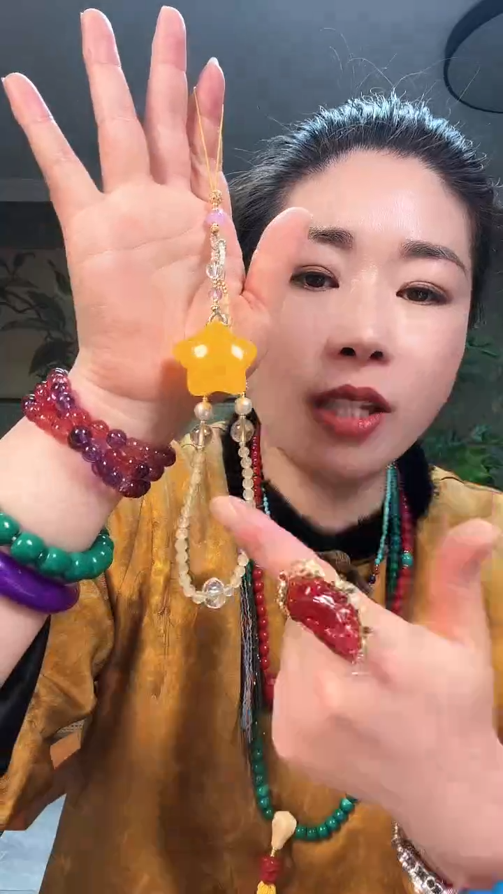 【闪购商品】树脂制品0000000T149