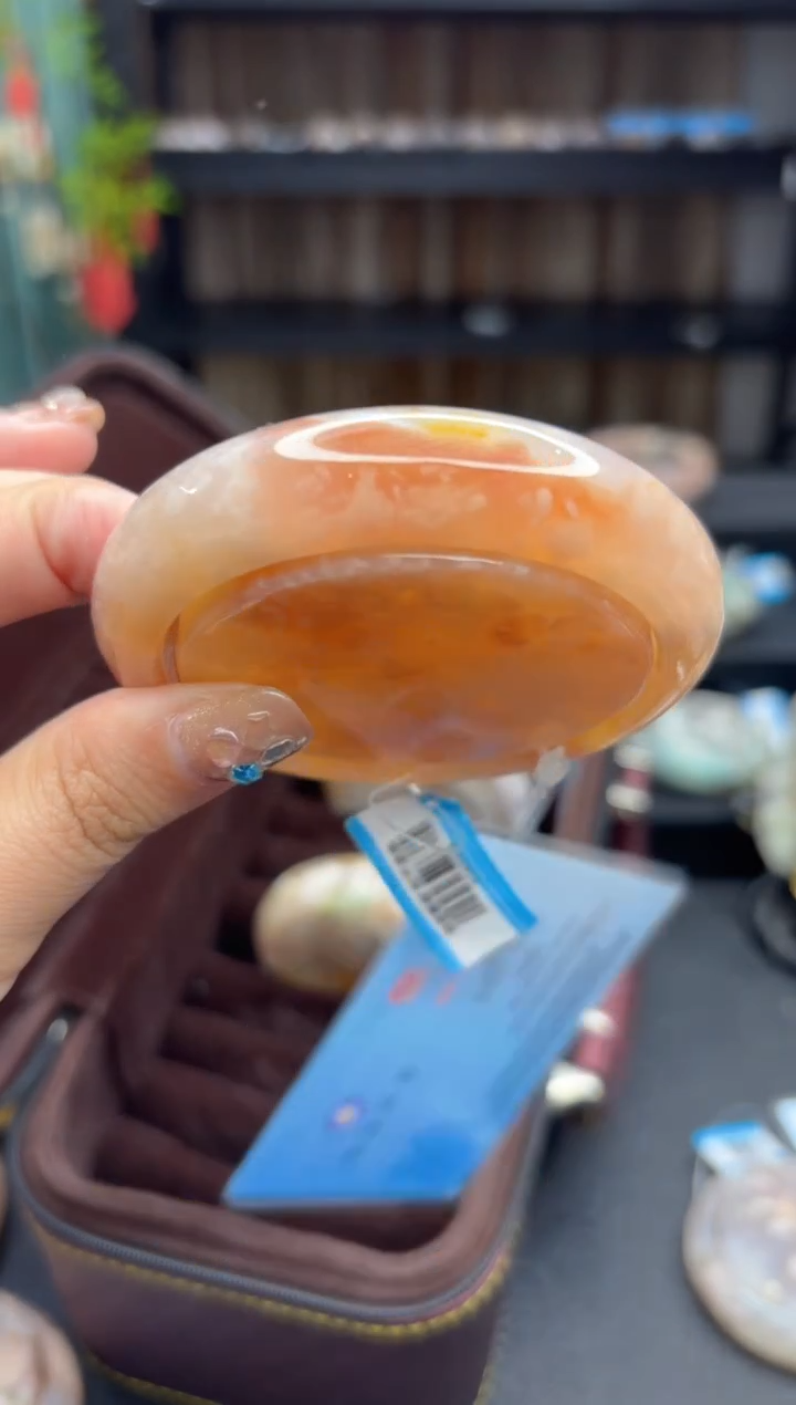 【闪购商品】石英质玉手镯未镶嵌149（57圈赠送镯心）