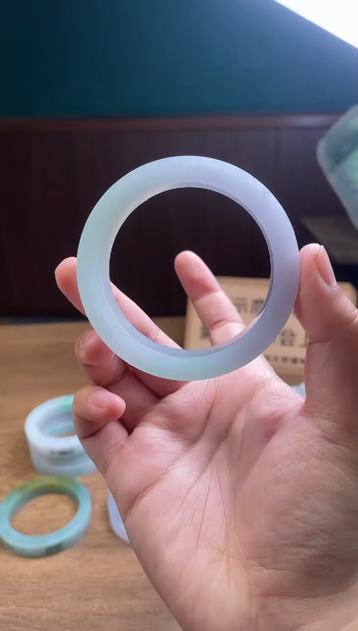 【闪购商品】定制翡翠手镯未镶嵌 定制