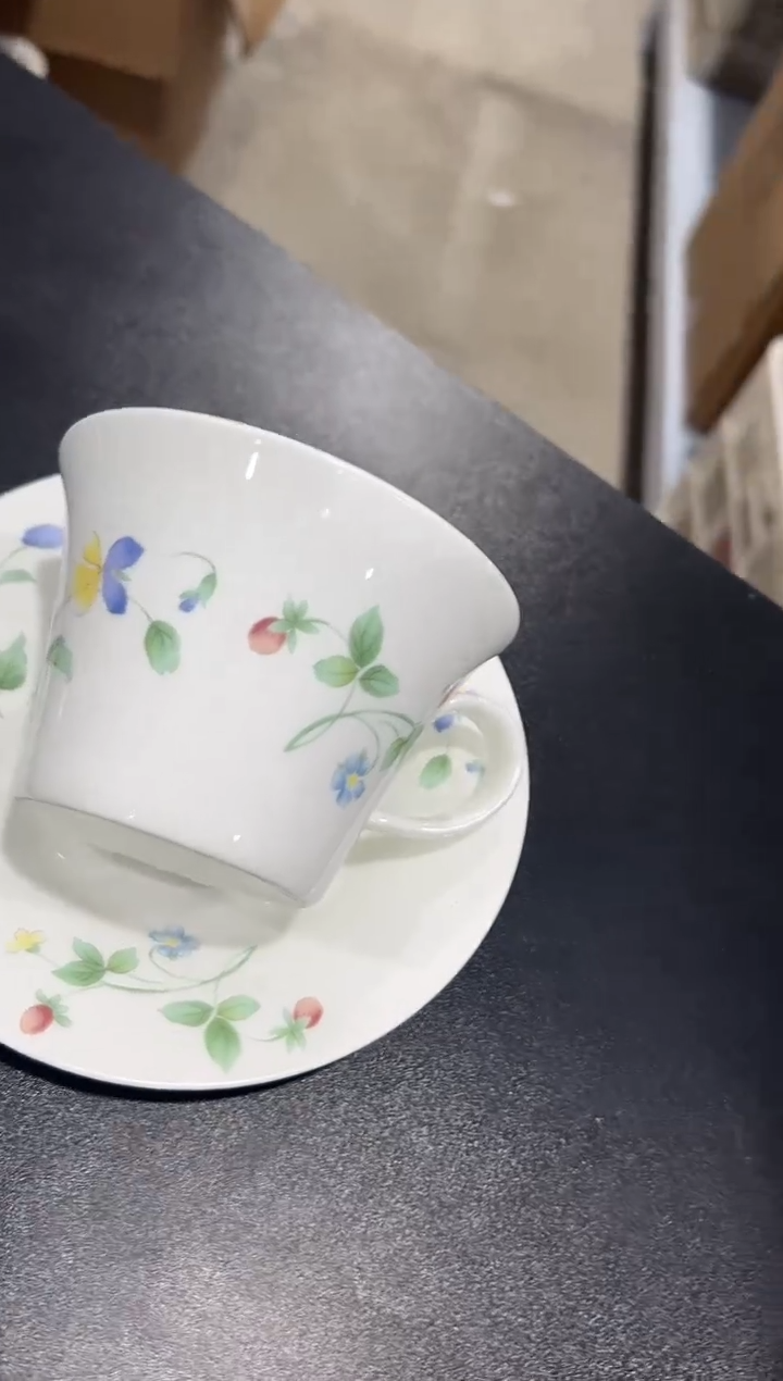 杯子骨瓷咖啡杯一套加勺子